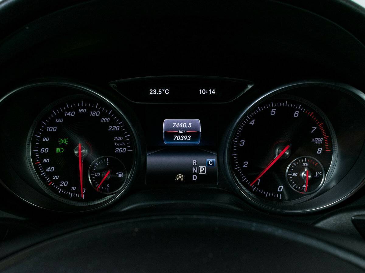 Mercedes-Benz GLA с пробегом — 2019 год. Фото: #11