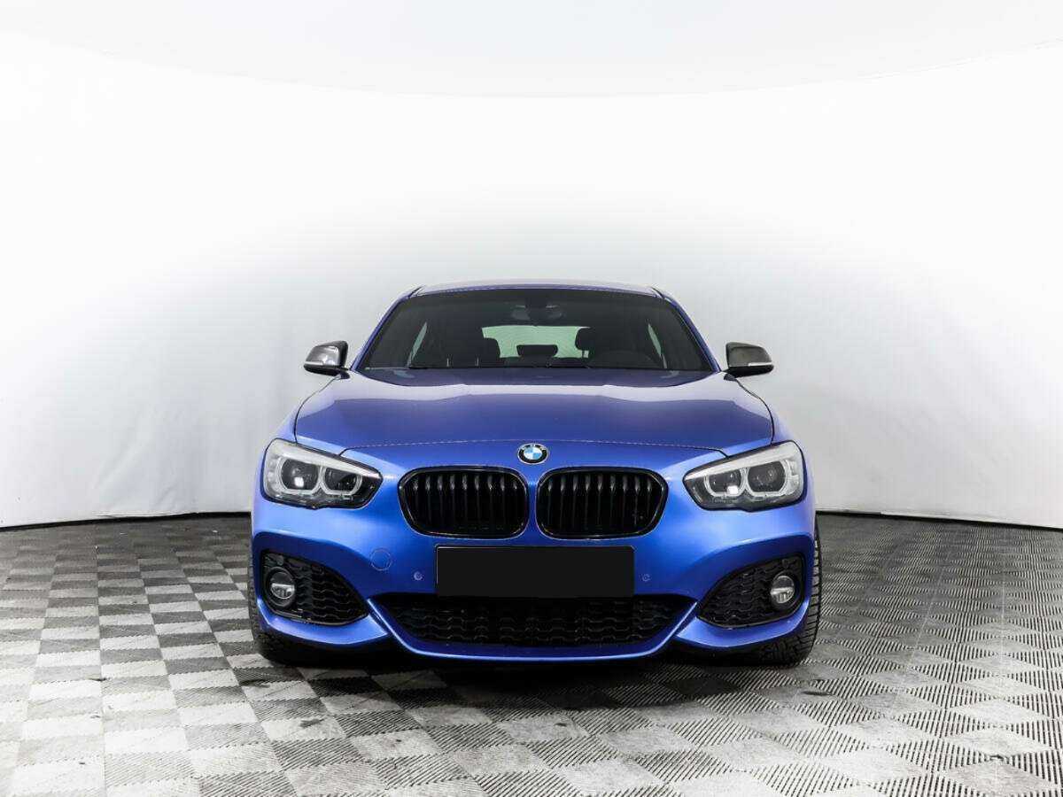 BMW 1 серии с пробегом — 2018 год. Фото: #1