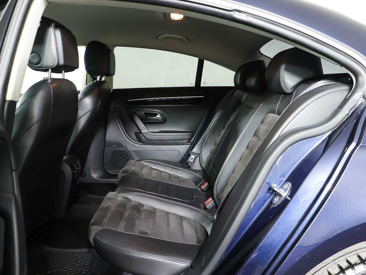 Volkswagen Passat CC с пробегом — 2013 год. Фото: #9
