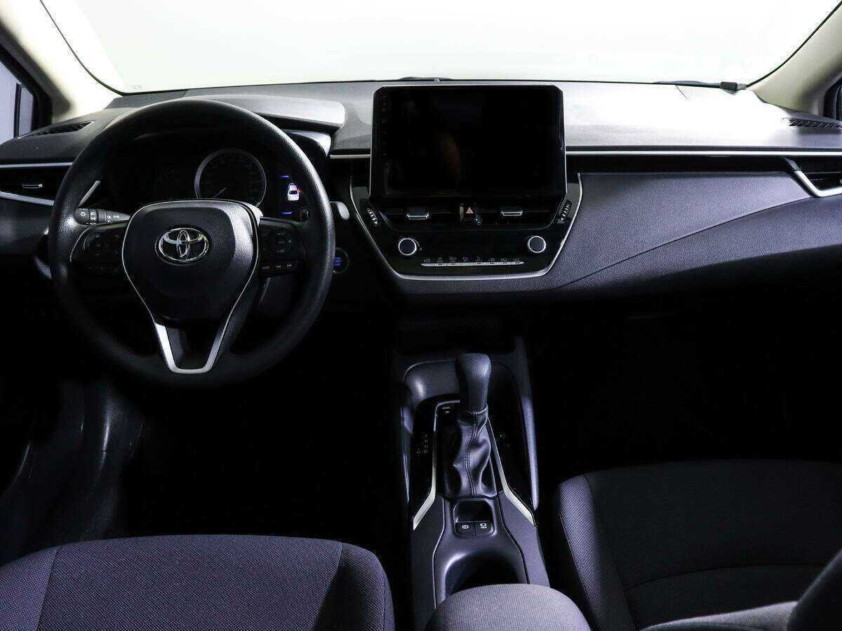 Toyota Corolla с пробегом — 2022 год. Фото: #11