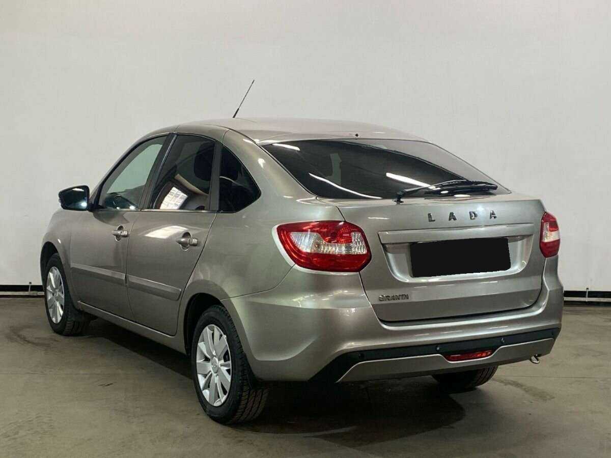Lada (ВАЗ) Granta с пробегом — 2020 год. Фото: #6