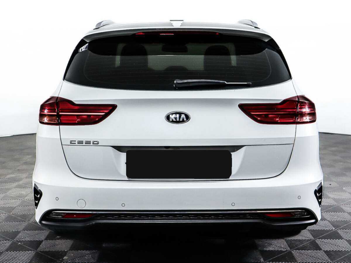 Kia Ceed с пробегом — 2021 год. Фото: #5