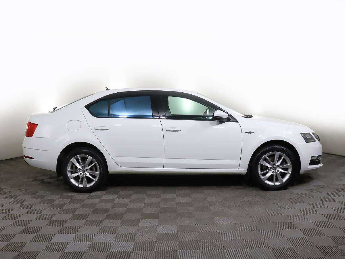Skoda Octavia с пробегом — 2019 год. Фото: #2