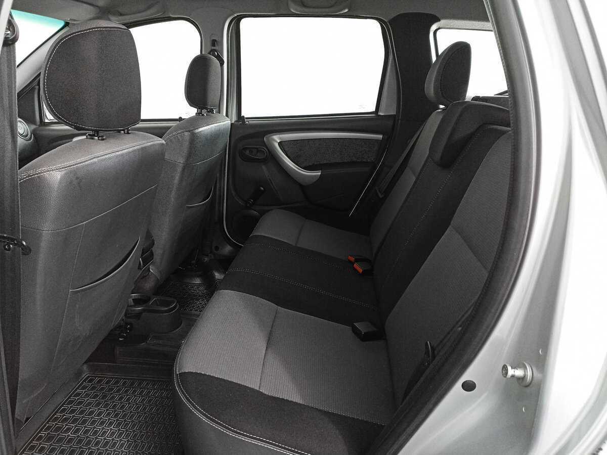 Renault Duster с пробегом — 2013 год. Фото: #9