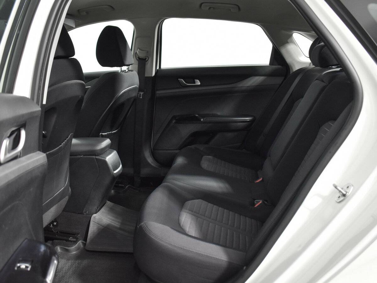 Kia K5 с пробегом — 2021 год. Фото: #11