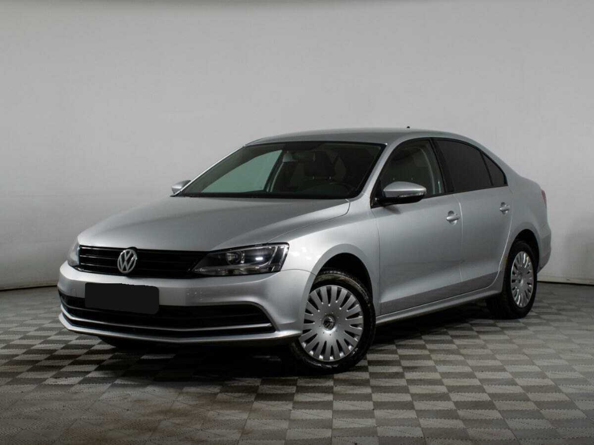 Volkswagen Jetta с пробегом — 2018 год. Посмотреть фото