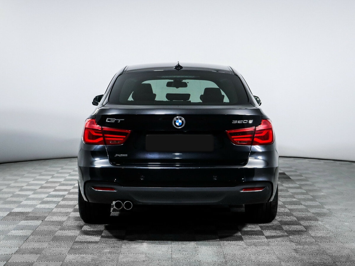 BMW 3 серии с пробегом — 2017 год. Фото: #5