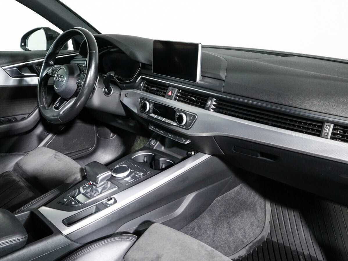 Audi A4 с пробегом — 2016 год. Фото: #8