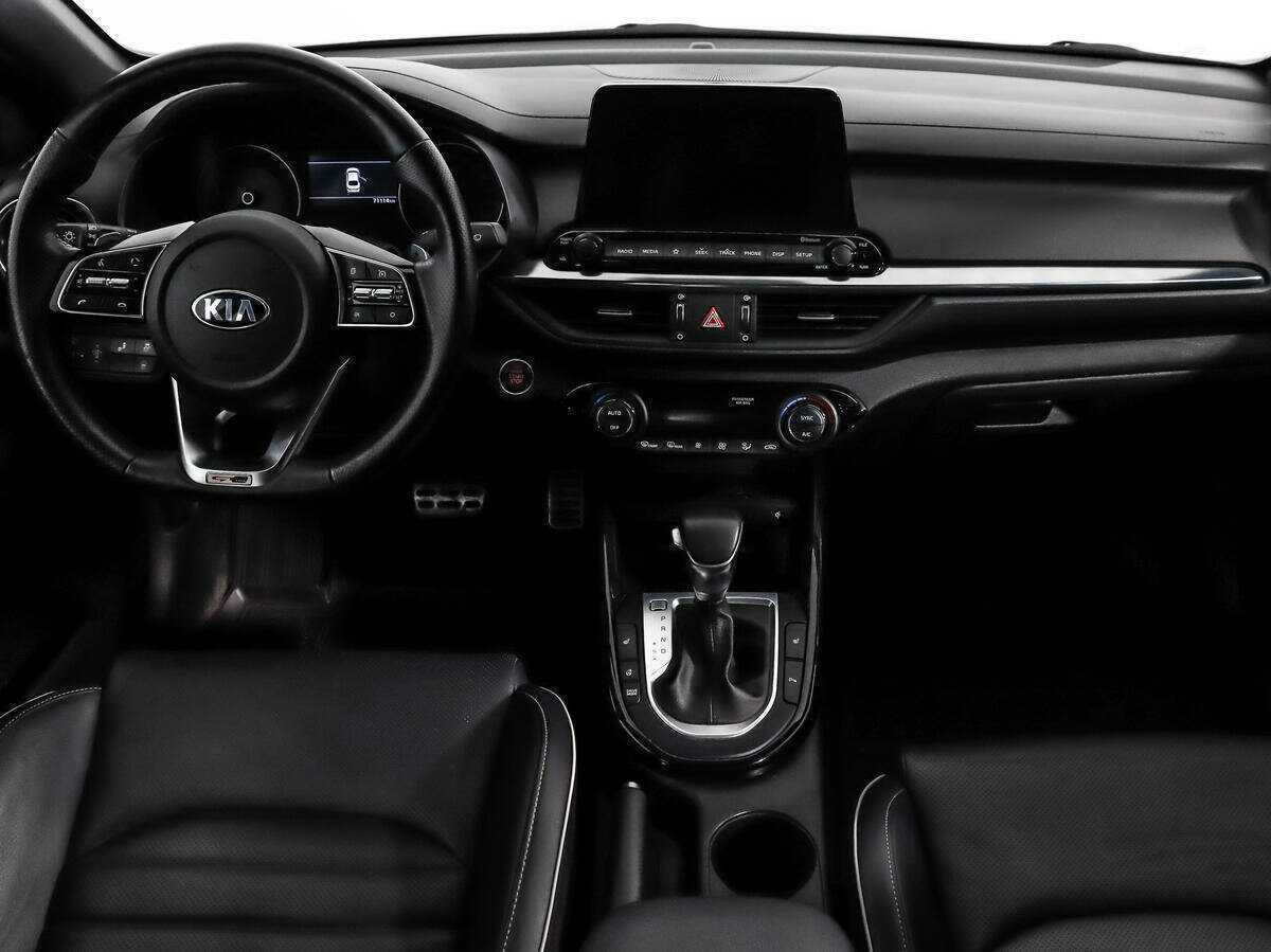 Kia Cerato с пробегом — 2020 год. Фото: #13