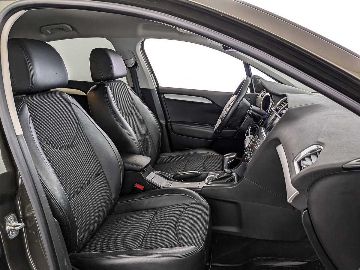 Citroen C4 с пробегом — 2018 год. Фото: #21
