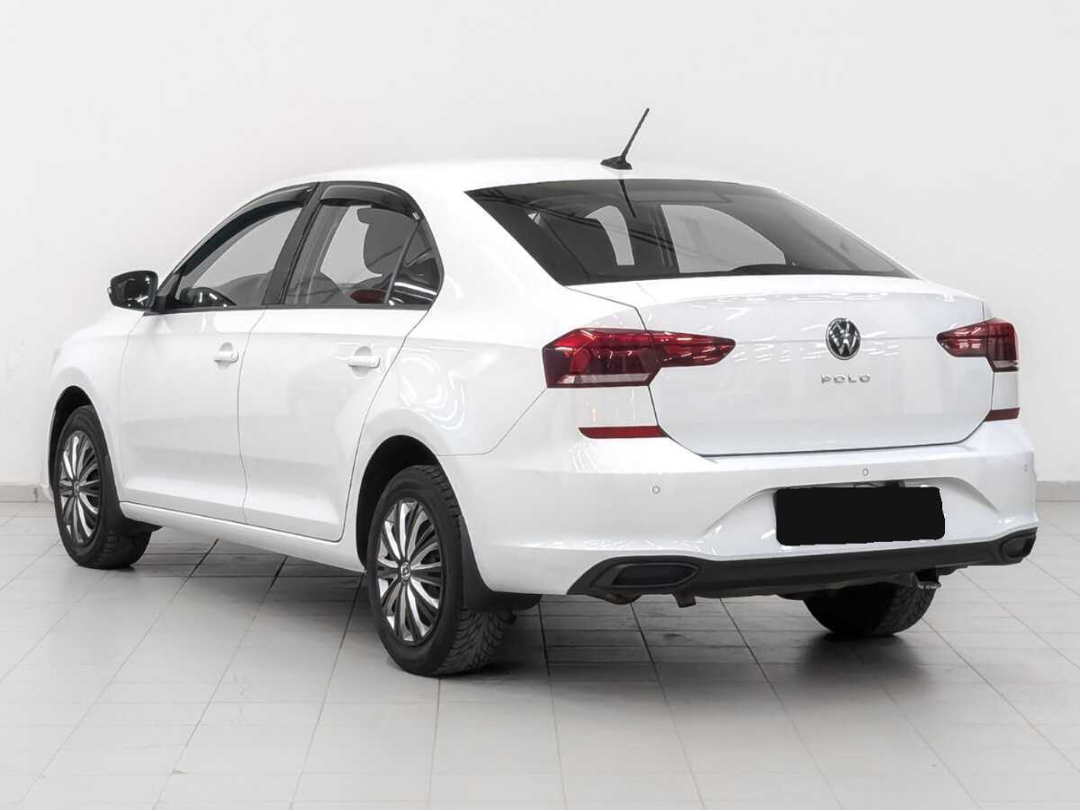 Volkswagen Polo с пробегом — 2021 год. Фото: #6