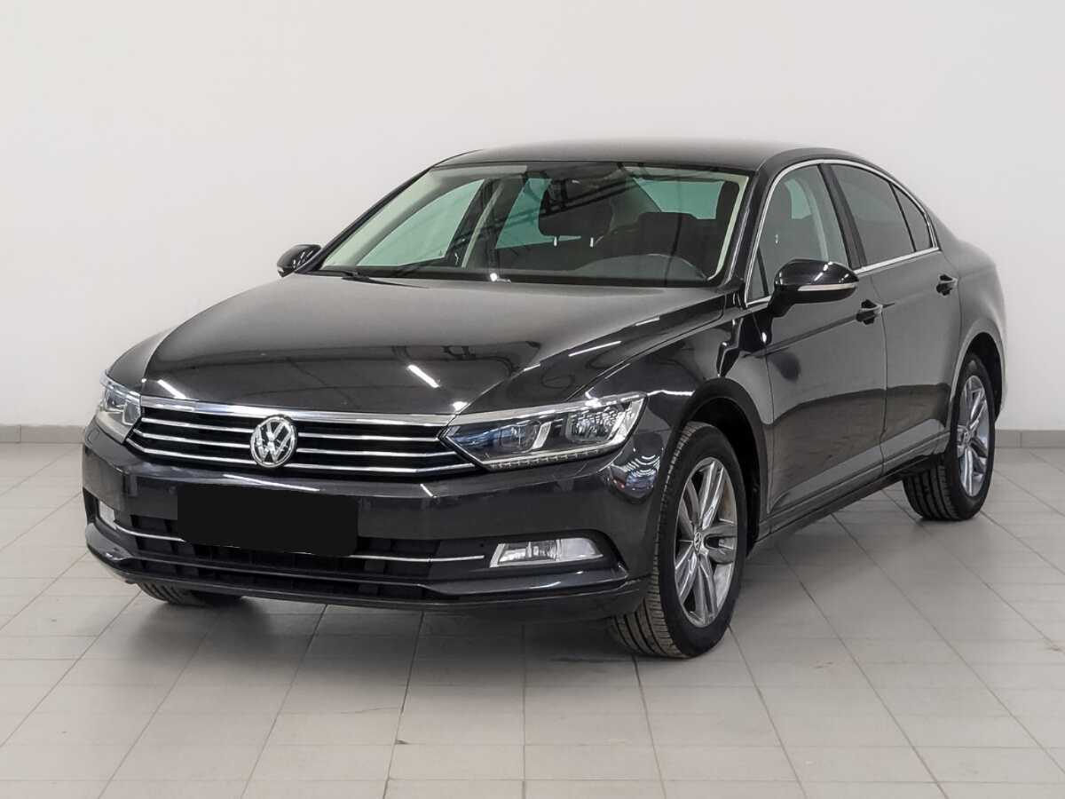 Volkswagen Passat с пробегом — 2019 год. Посмотреть фото