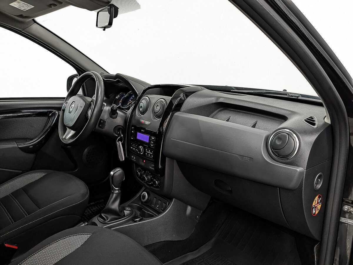 Renault Duster с пробегом — 2018 год. Фото: #12