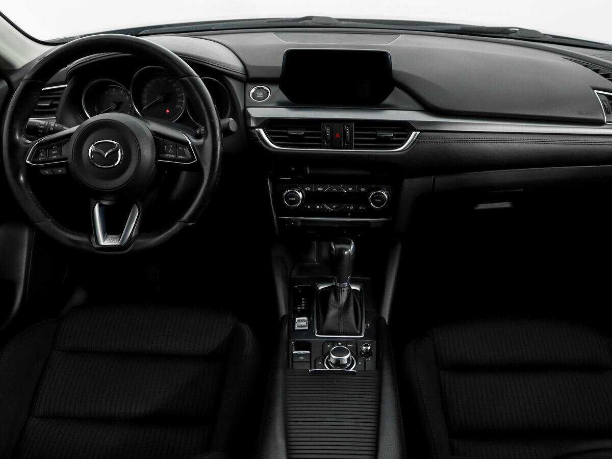 Mazda 6 с пробегом — 2017 год. Фото: #10