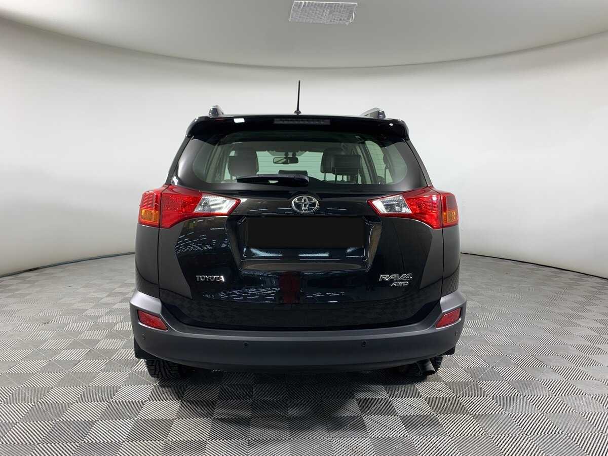 Toyota RAV4 с пробегом — 2014 год. Фото: #5