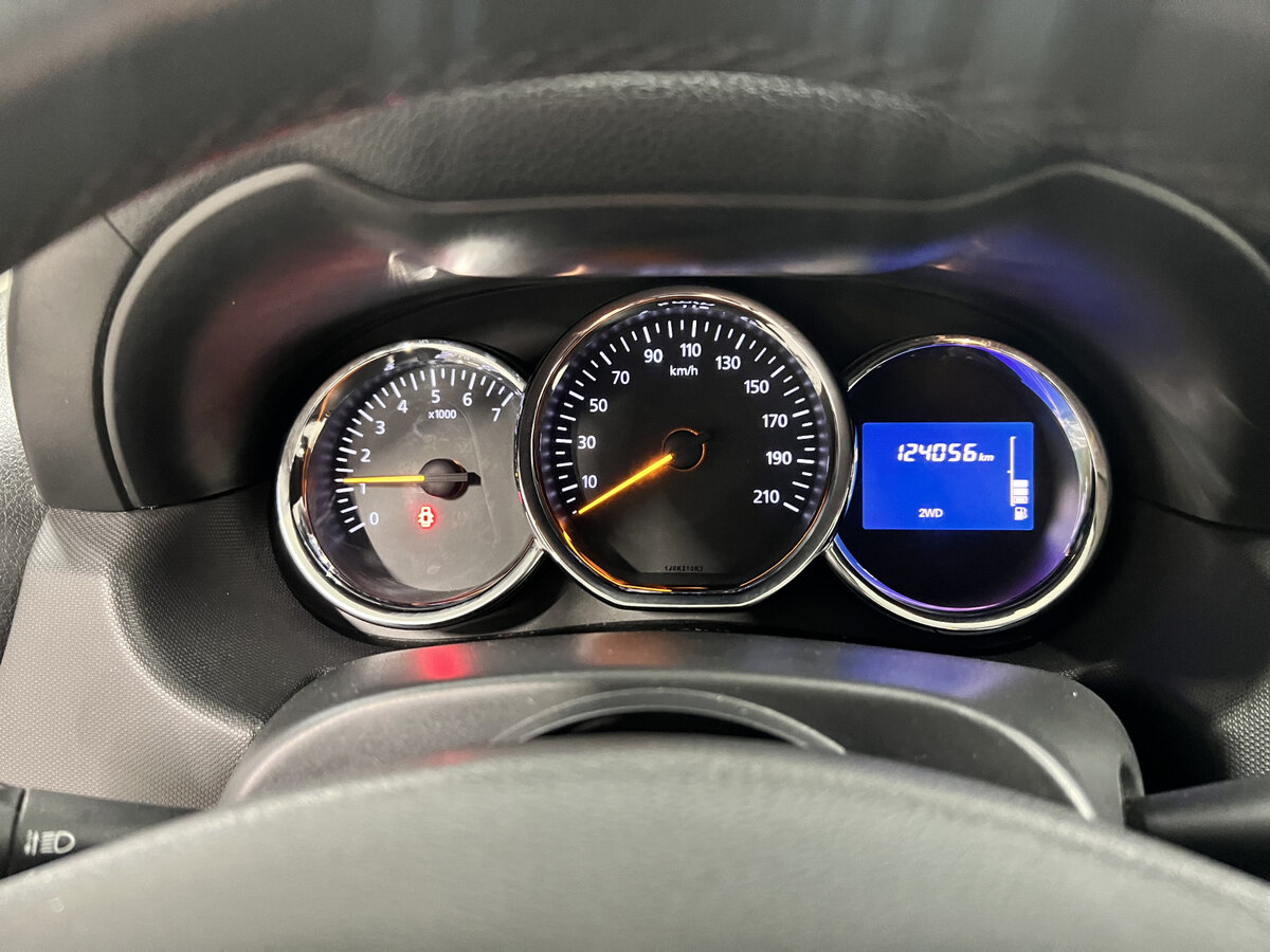 Renault Duster с пробегом — 2017 год. Фото: #12