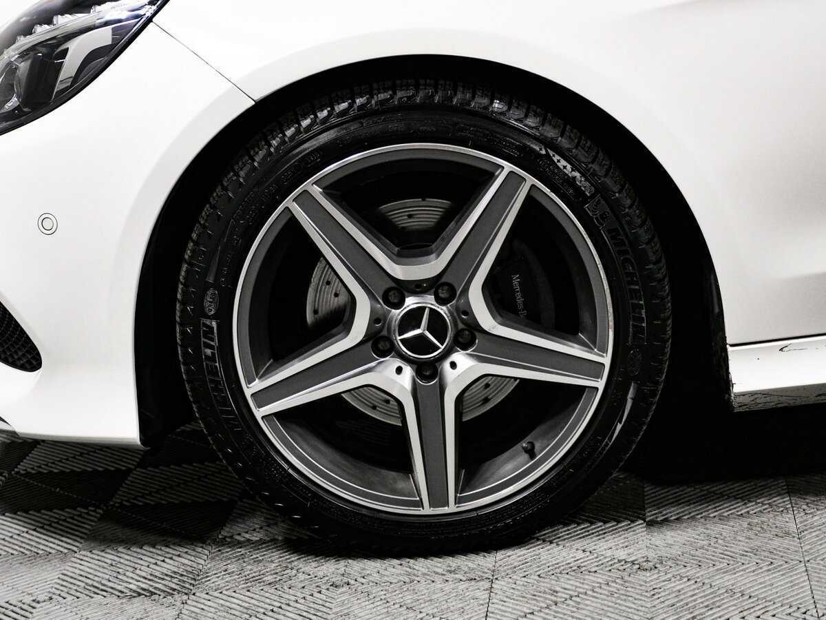 Mercedes-Benz E-Класс с пробегом — 2013 год. Фото: #11