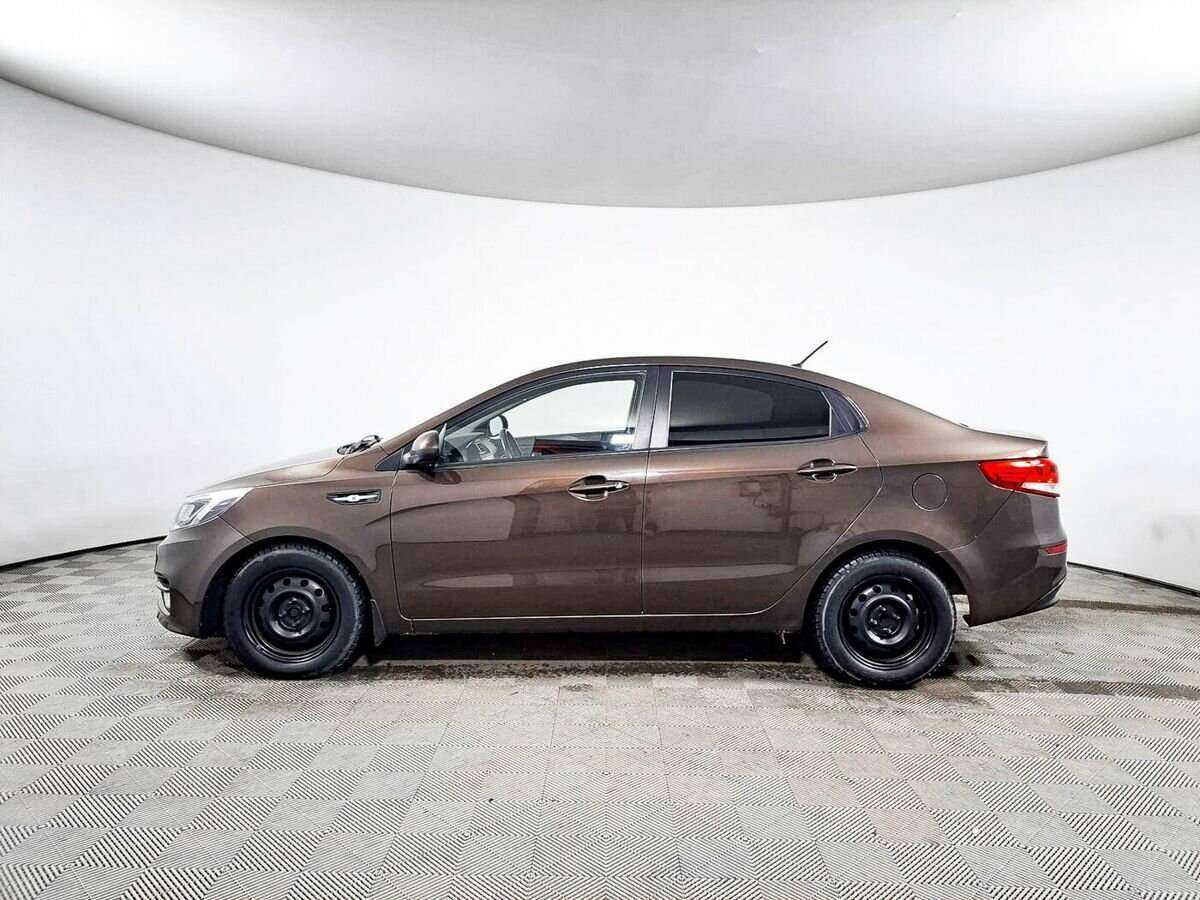 Kia Rio с пробегом — 2015 год. Фото: #7