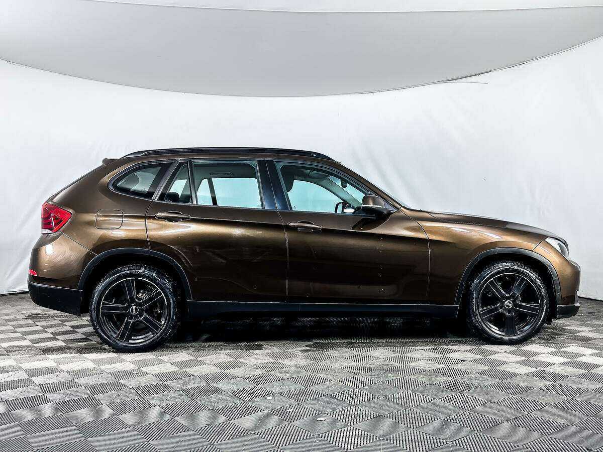 BMW X1 с пробегом — 2013 год. Фото: #3