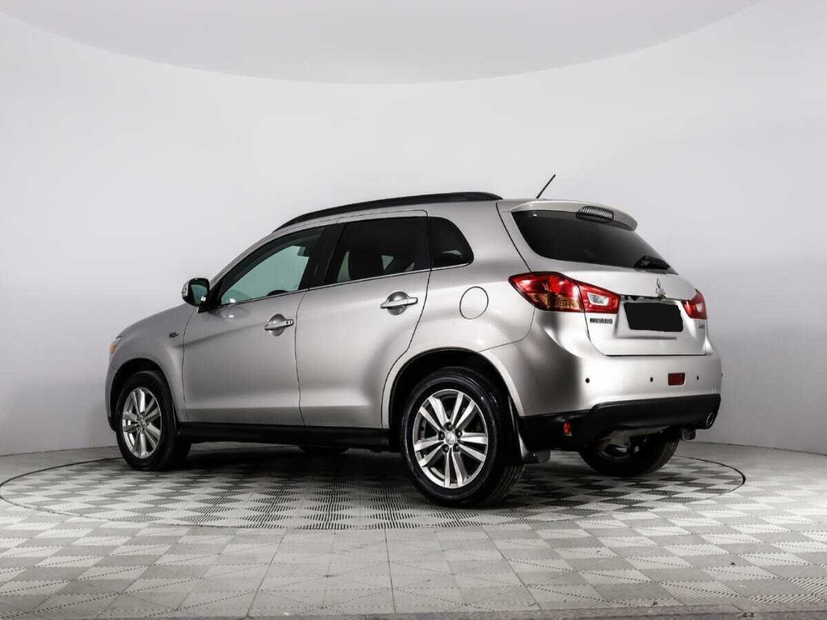 Mitsubishi ASX с пробегом — 2012 год. Фото: #6