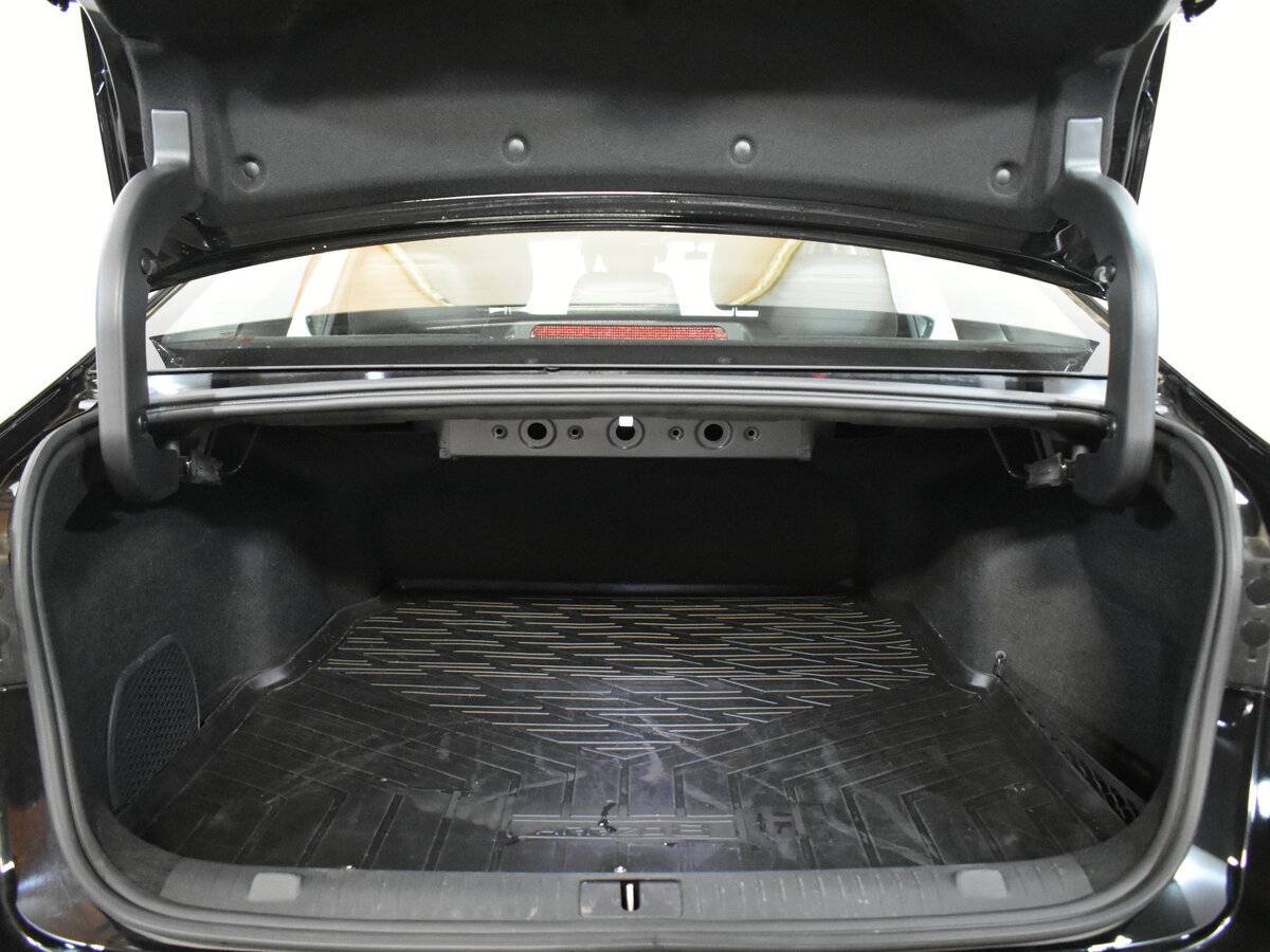 Chery Arrizo 8 с пробегом — 2023 год. Фото: #15