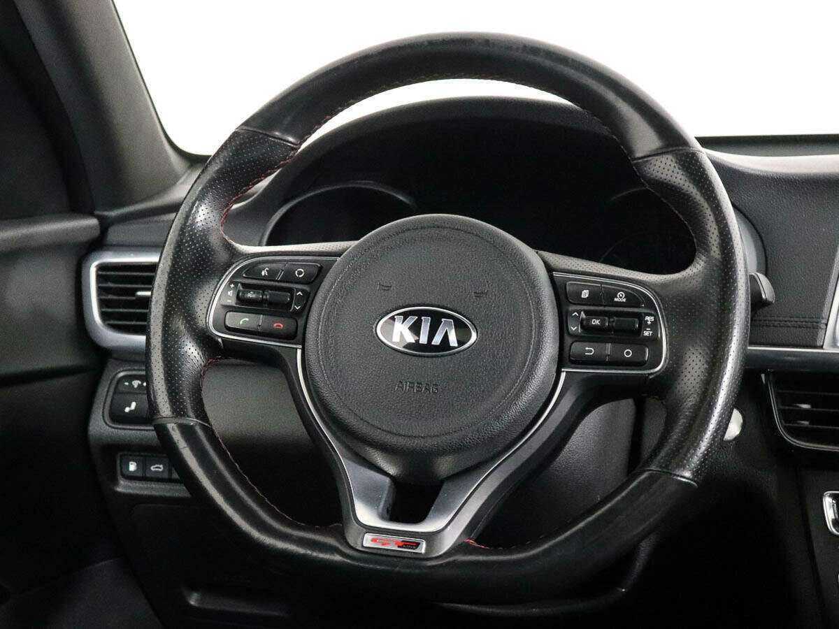 Kia Optima с пробегом — 2017 год. Фото: #12