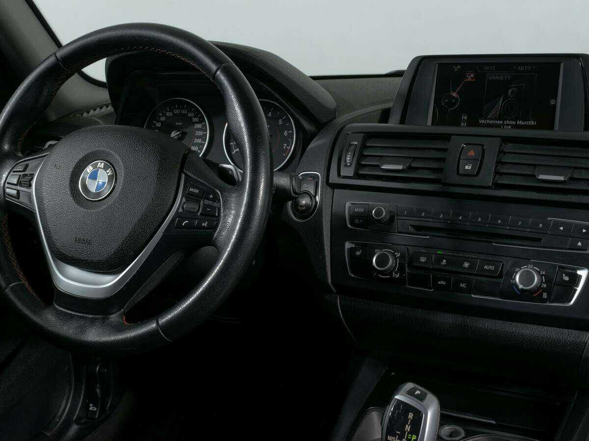 BMW 1 серии с пробегом — 2014 год. Фото: #10