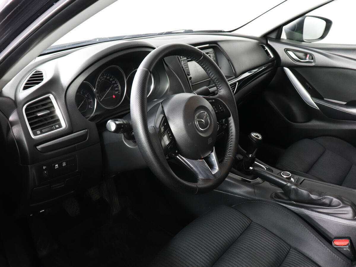 Mazda 6 с пробегом — 2013 год. Фото: #8