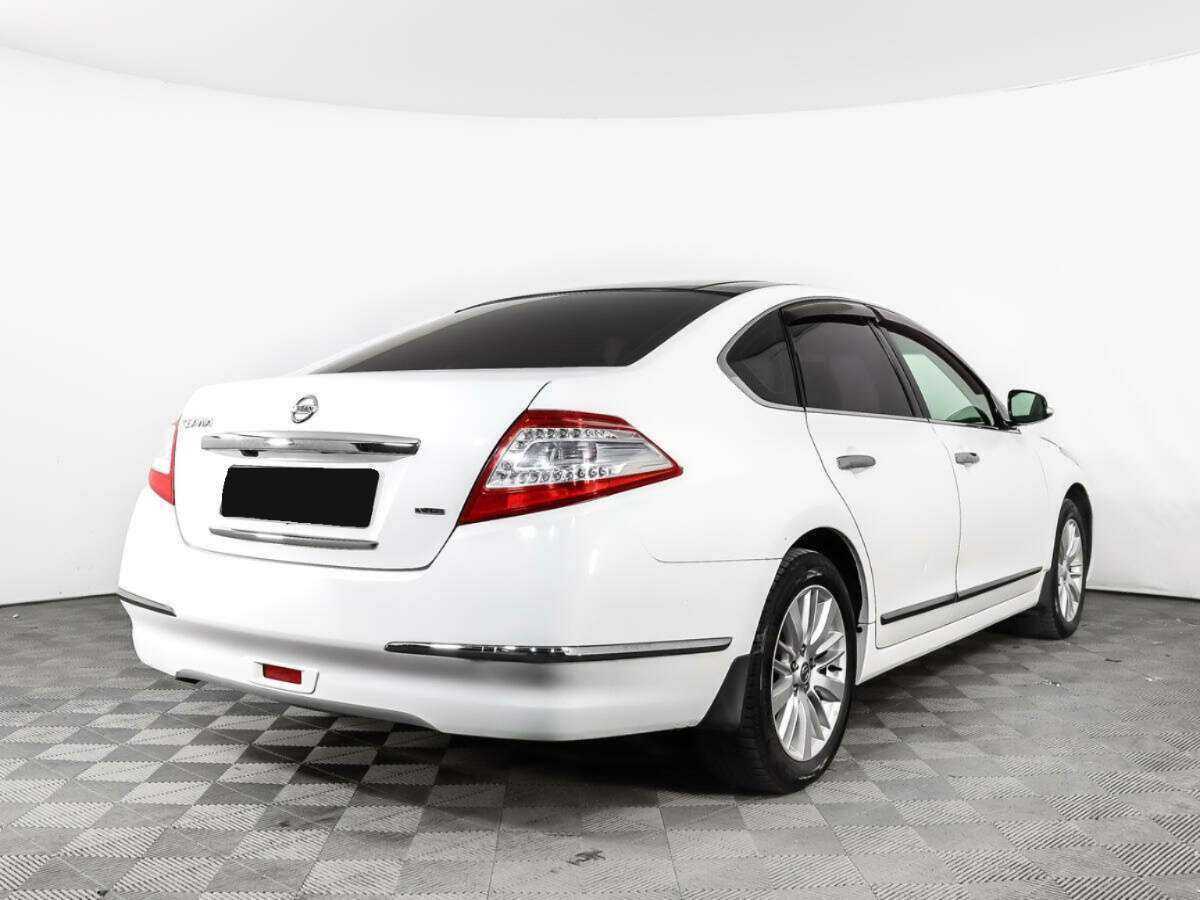 Nissan Teana с пробегом — 2012 год. Фото: #4
