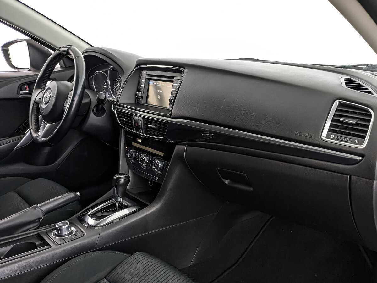 Mazda 6 с пробегом — 2014 год. Фото: #8