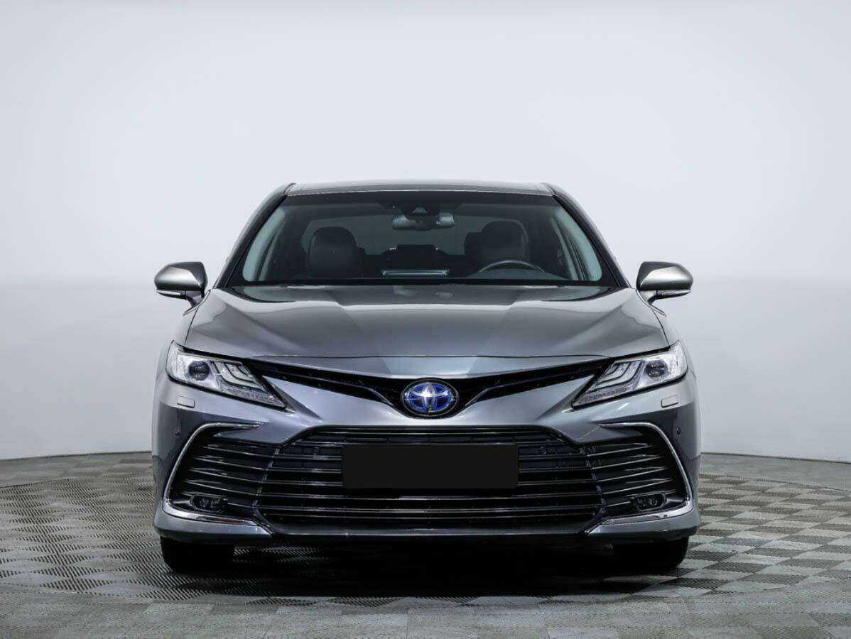 Toyota Camry с пробегом — 2021 год. Посмотреть фото