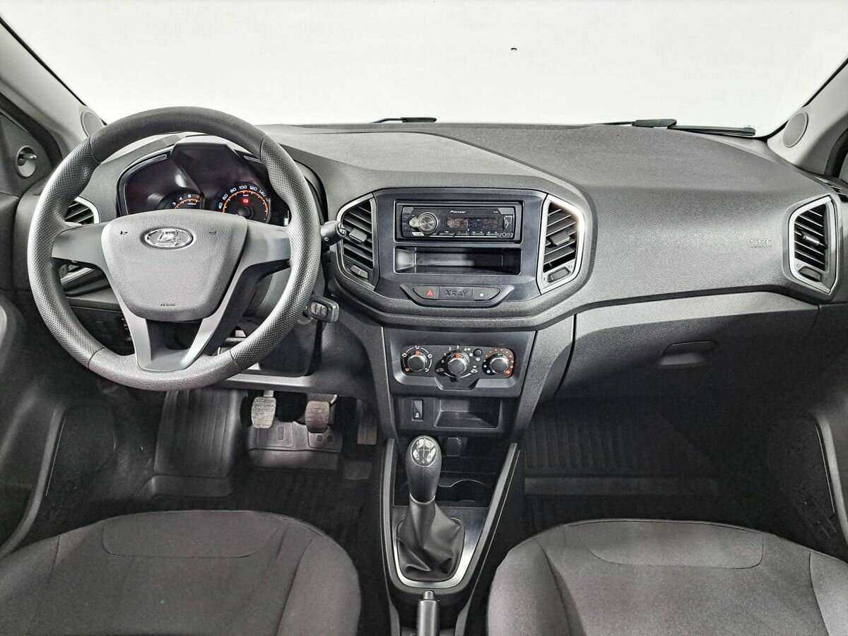 Lada (ВАЗ) XRAY с пробегом — 2019 год. Фото: #11