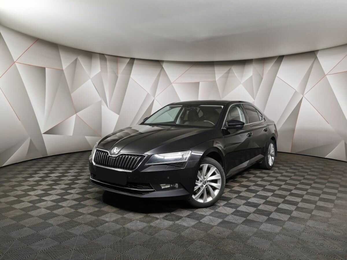 Skoda Superb с пробегом — 2017 год. Фото: #0