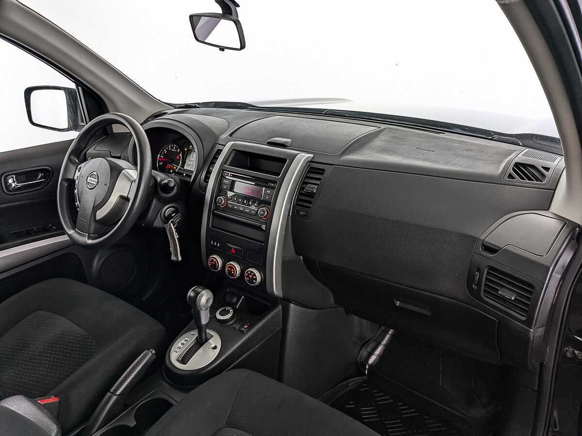 Nissan X-Trail с пробегом — 2014 год. Фото: #10