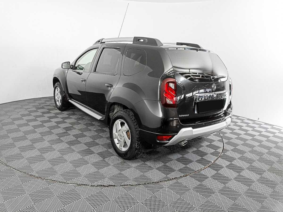 Renault Duster с пробегом — 2016 год. Фото: #6