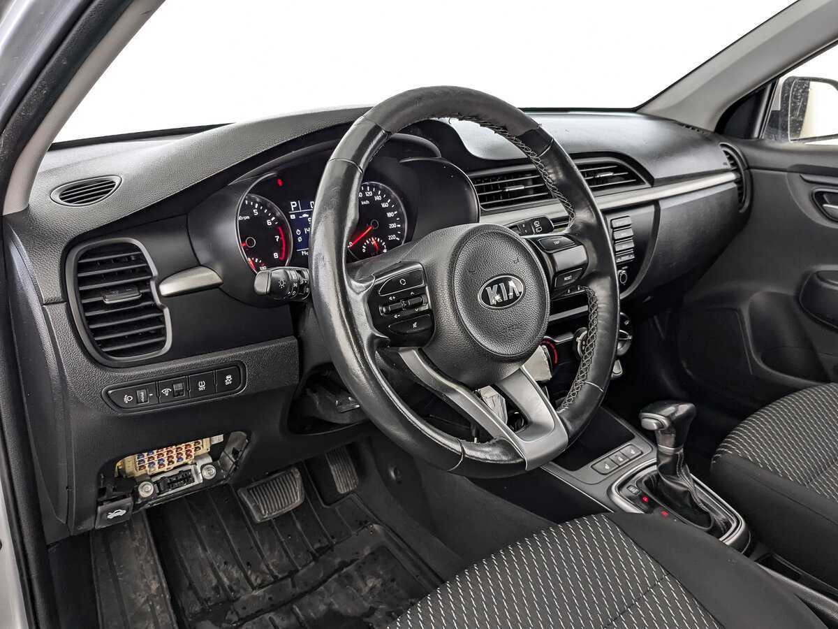 Kia Rio с пробегом — 2020 год. Фото: #13