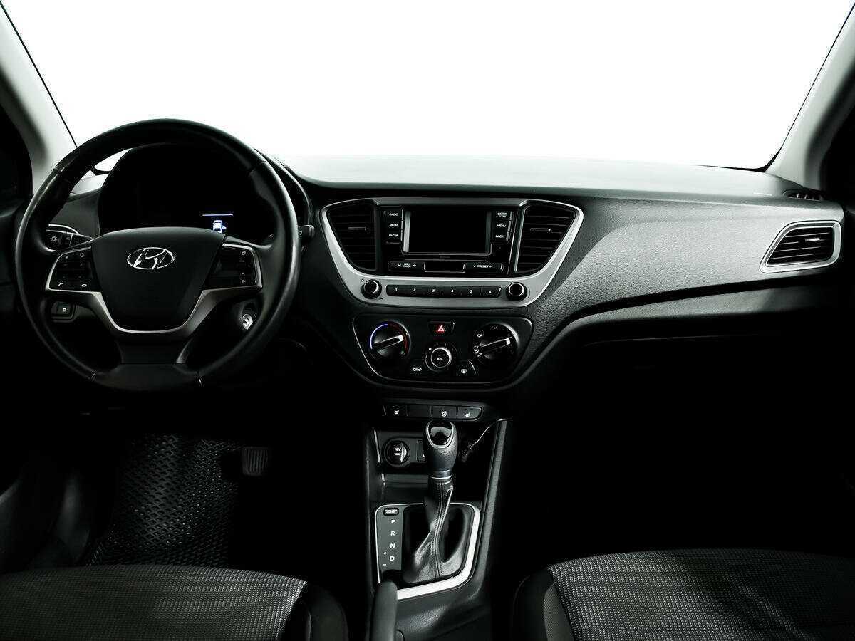 Hyundai Solaris с пробегом — 2018 год. Фото: #10