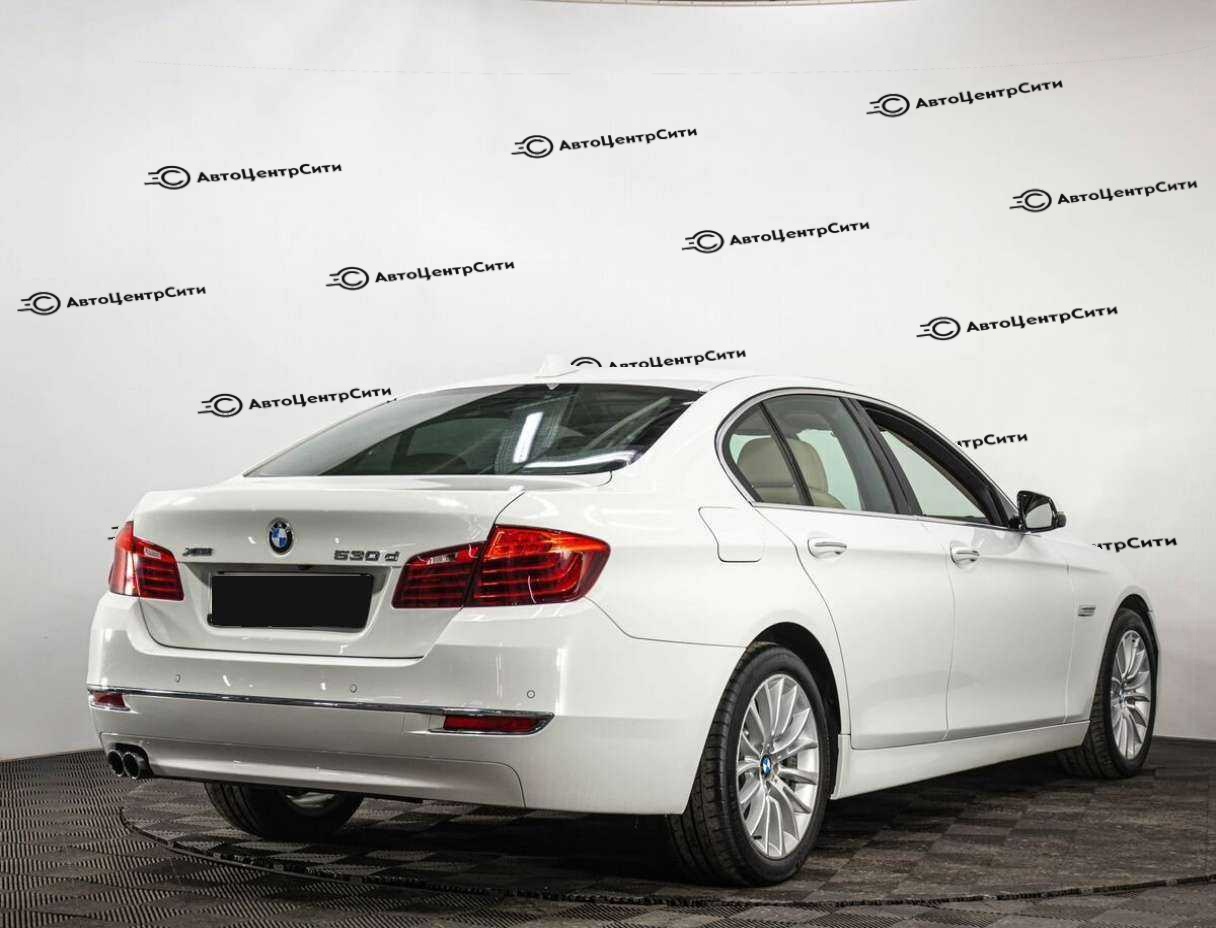 BMW 5 серии с пробегом — 2015 год. Фото: #3