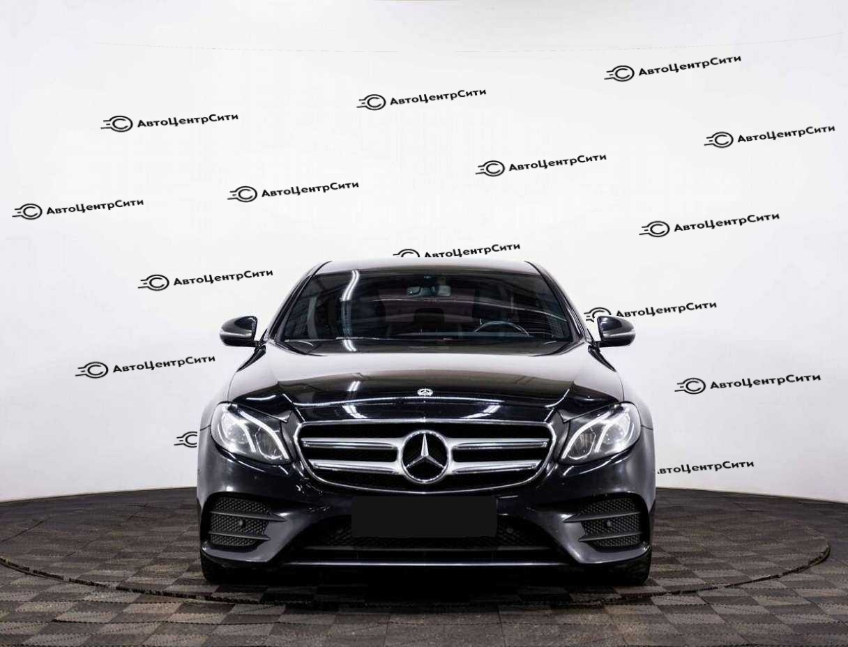 Mercedes-Benz E-Класс с пробегом — 2017 год. Фото: #1