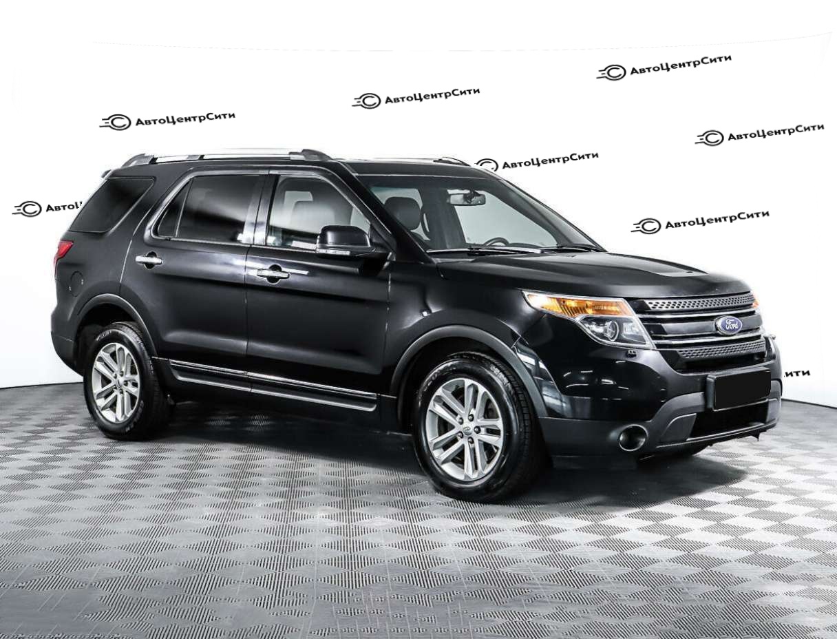 Ford Explorer с пробегом — 2014 год. Фото: #2