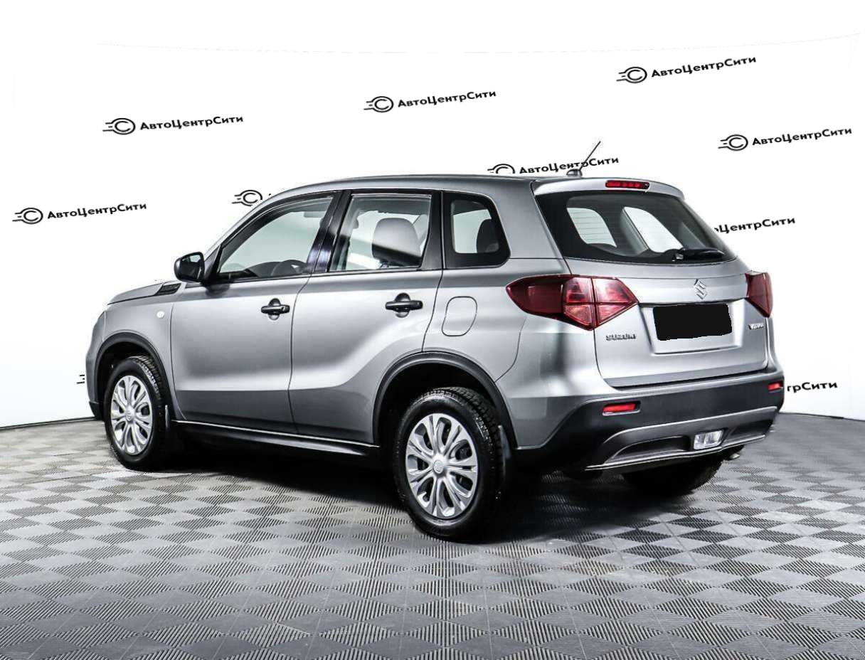 Suzuki Vitara с пробегом — 2021 год. Фото: #6