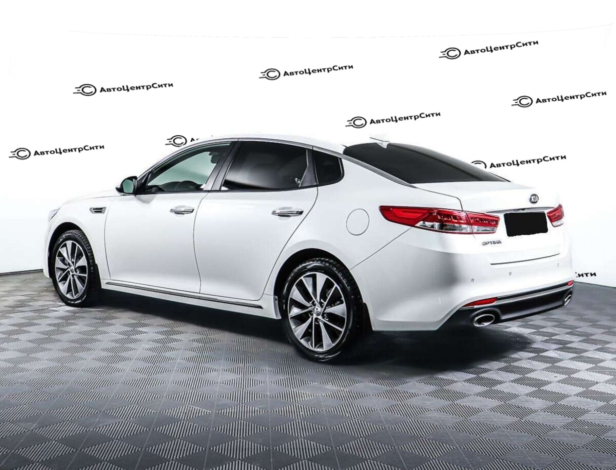 Kia Optima с пробегом — 2017 год. Фото: #6