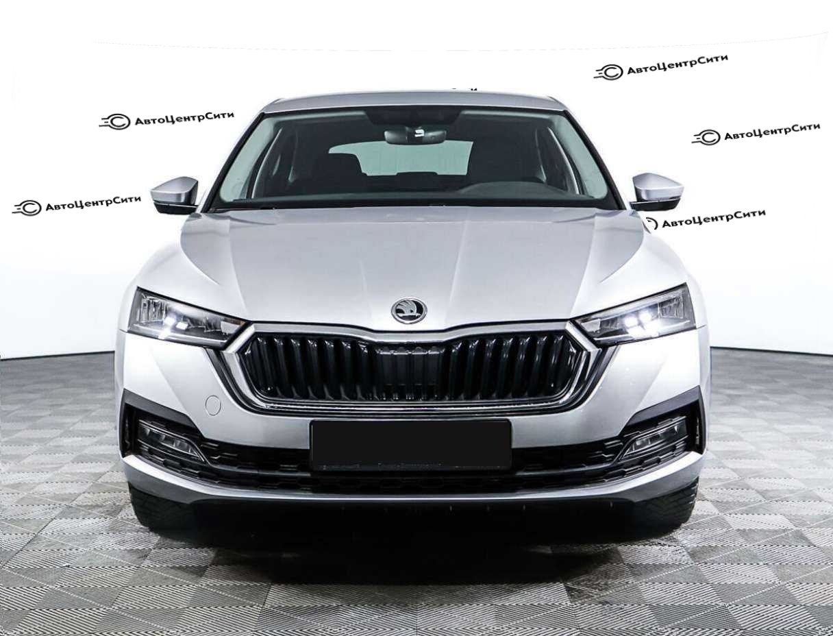 Skoda Octavia с пробегом — 2020 год. Фото: #1
