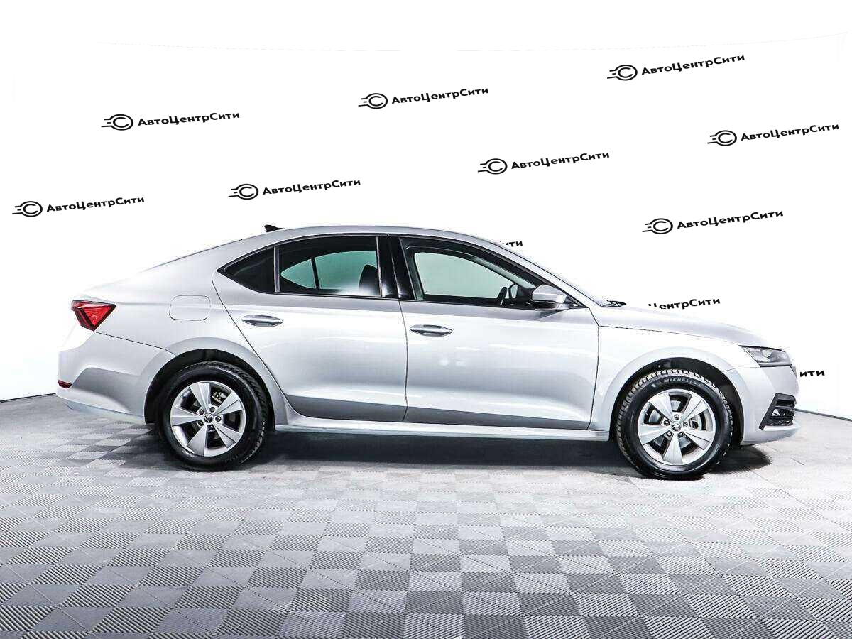 Skoda Octavia с пробегом — 2020 год. Фото: #3