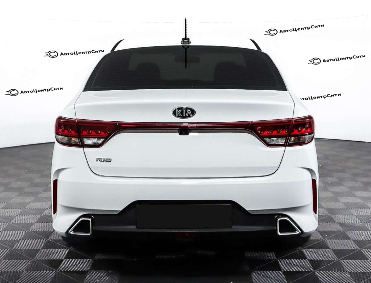 Kia Rio с пробегом — 2021 год. Фото: #5