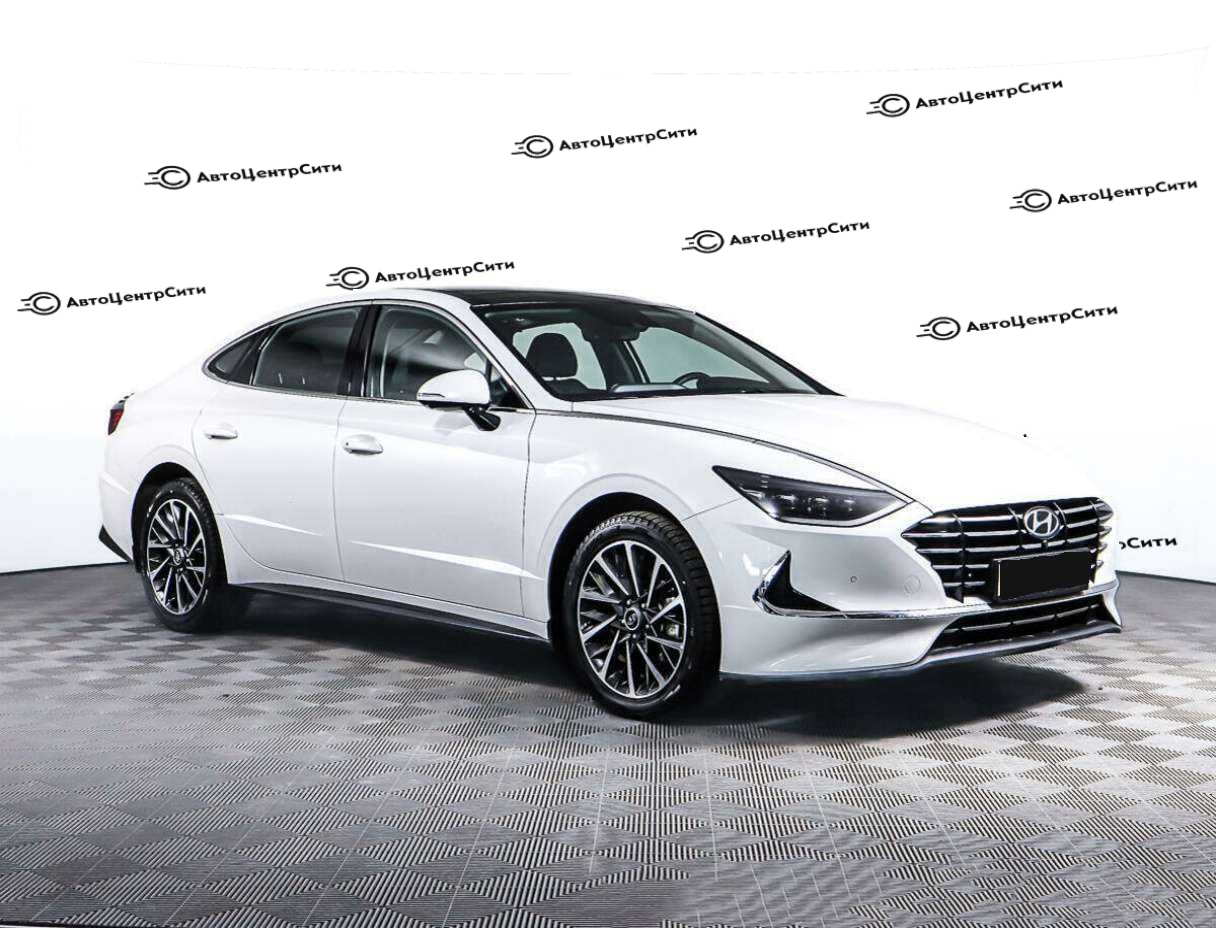 Hyundai Sonata с пробегом — 2022 год. Фото: #2