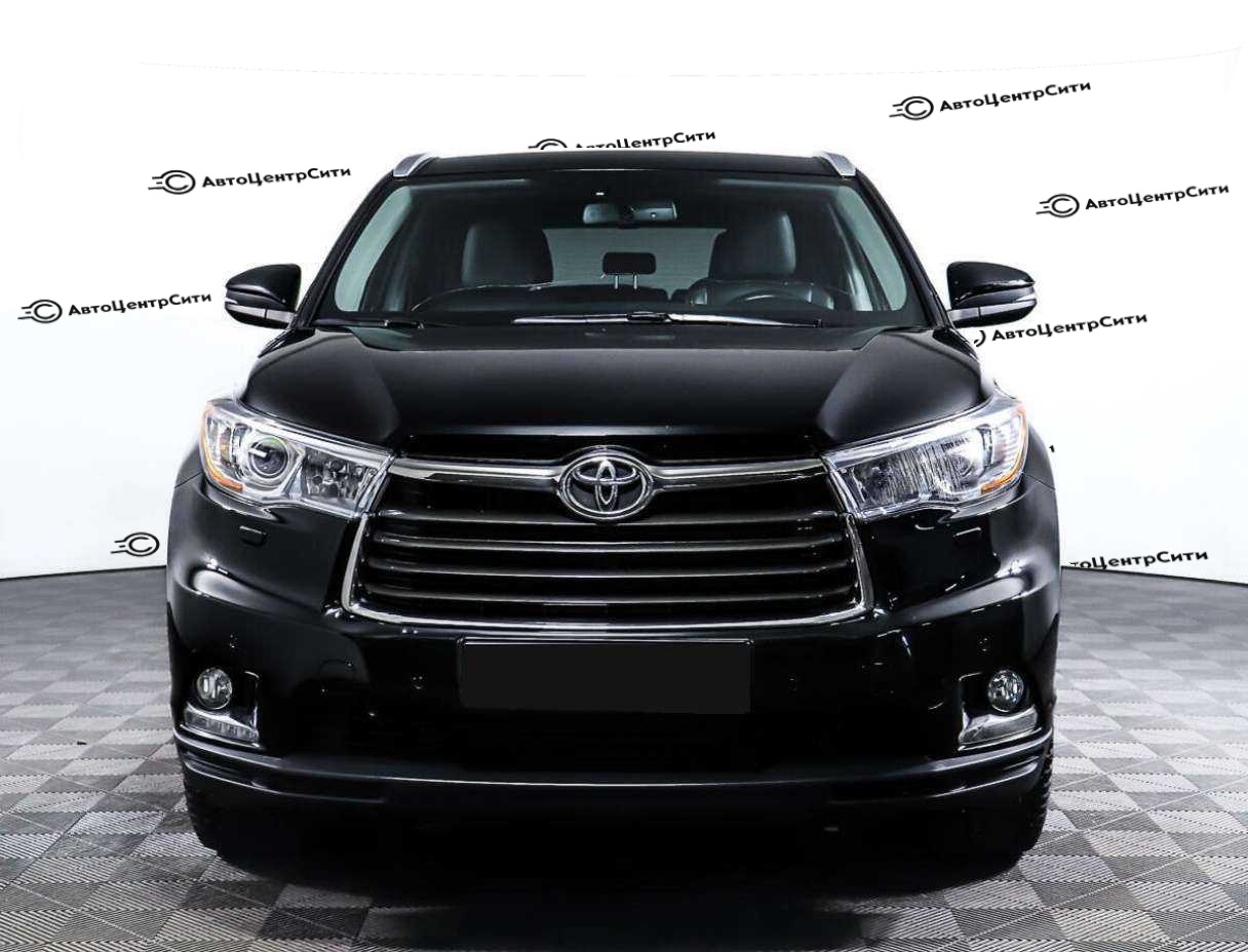 Toyota Highlander с пробегом — 2014 год. Фото: #1