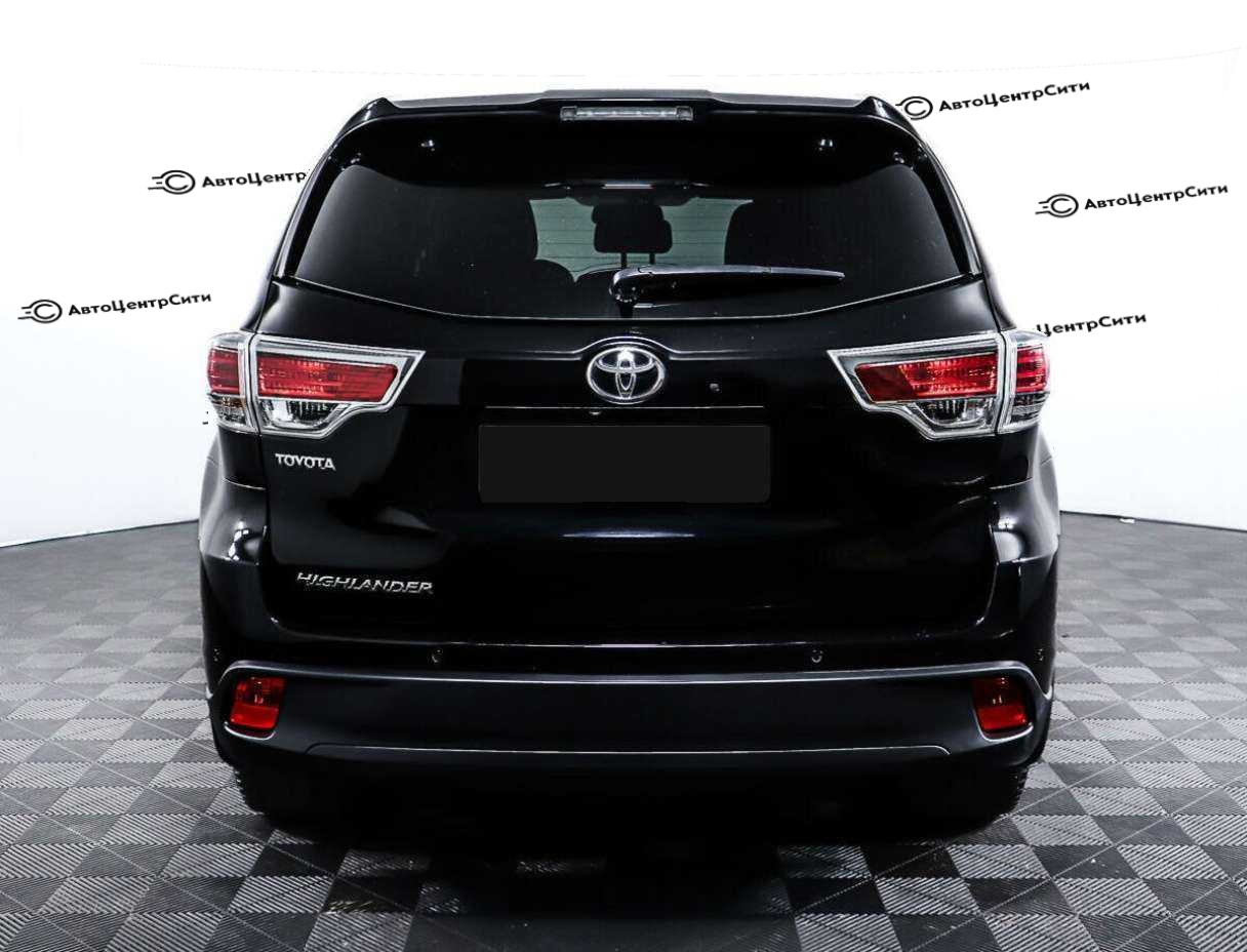 Toyota Highlander с пробегом — 2014 год. Фото: #4