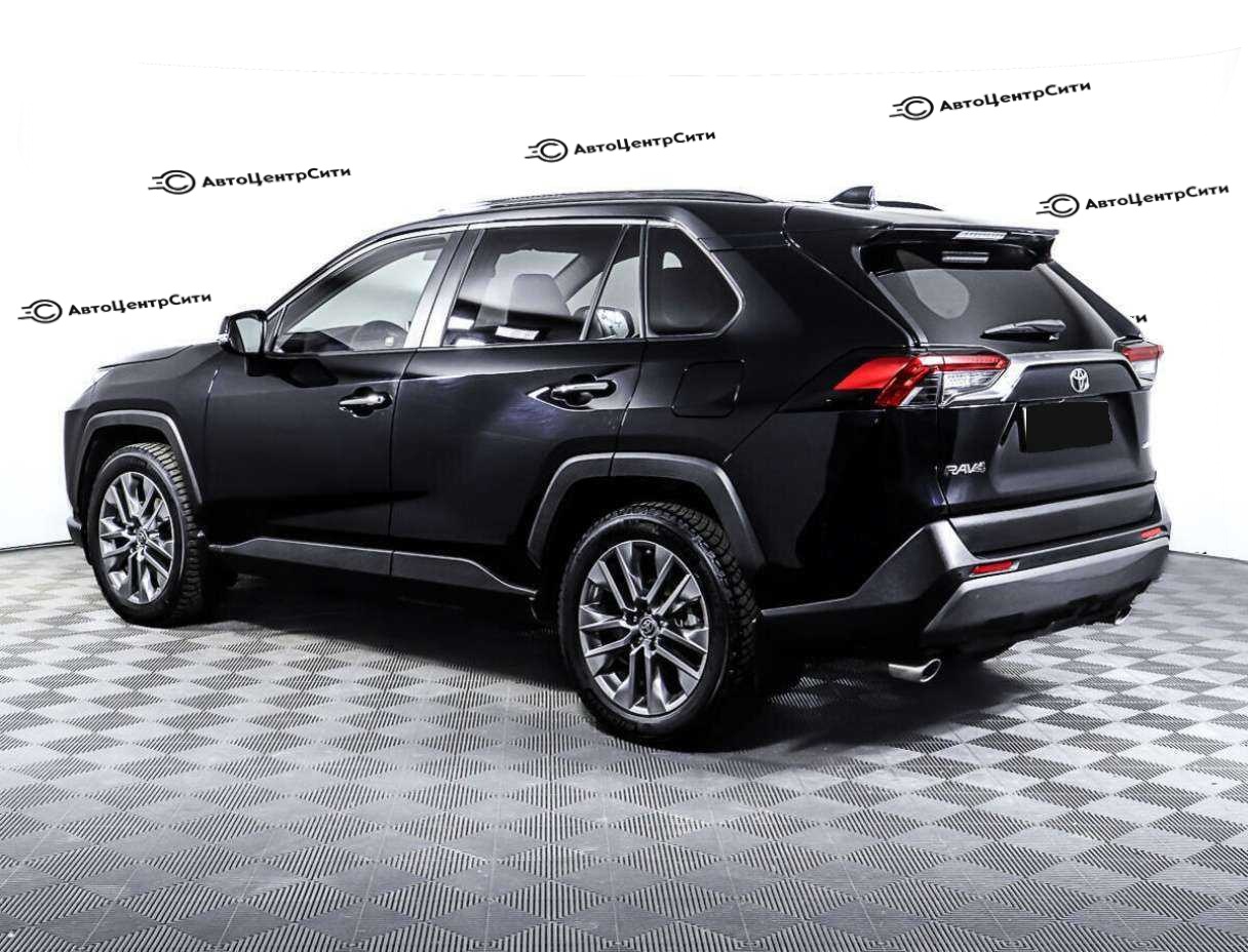 Toyota RAV4 с пробегом — 2019 год. Фото: #6