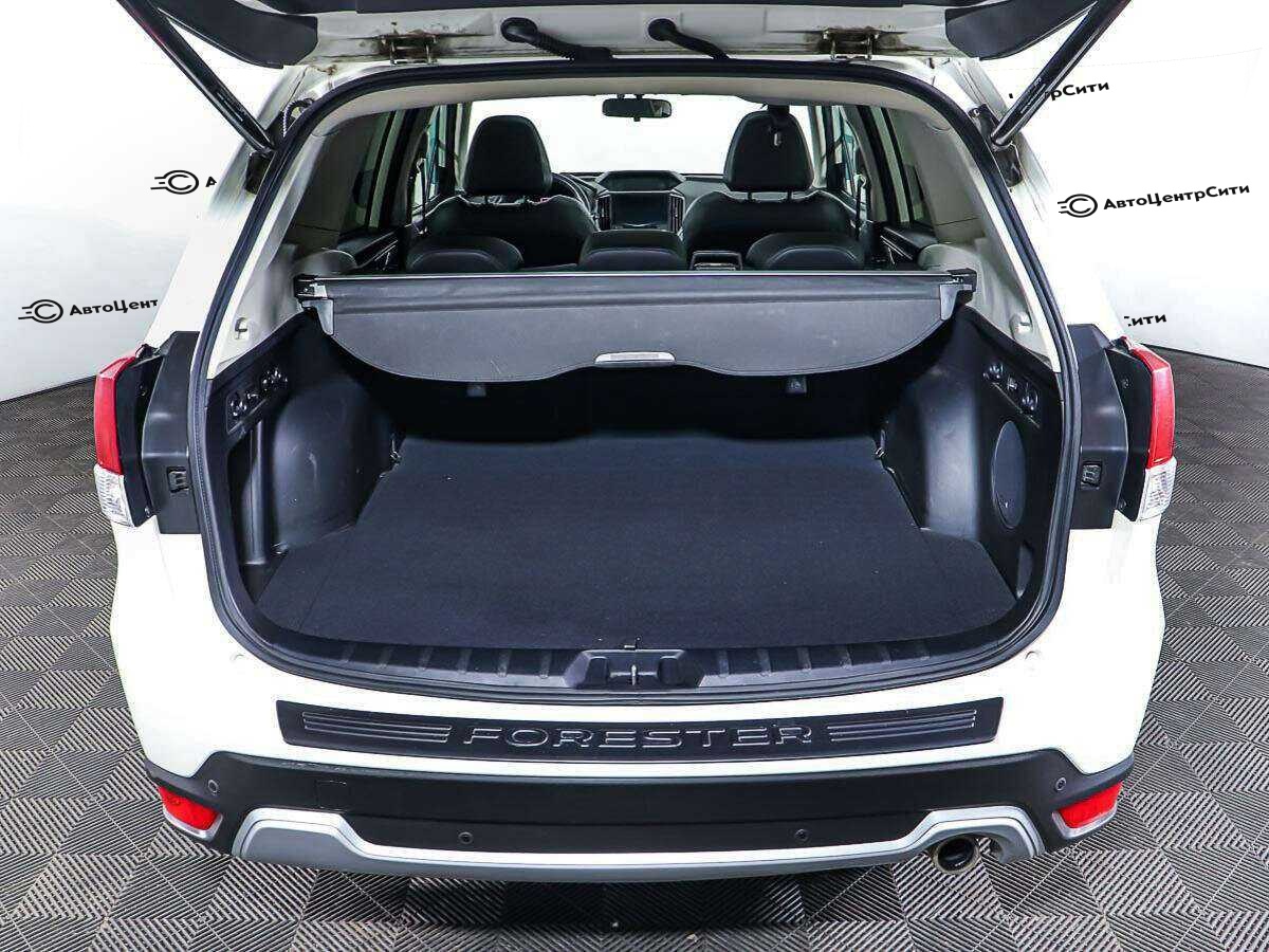 Subaru Forester с пробегом — 2019 год. Фото: #9